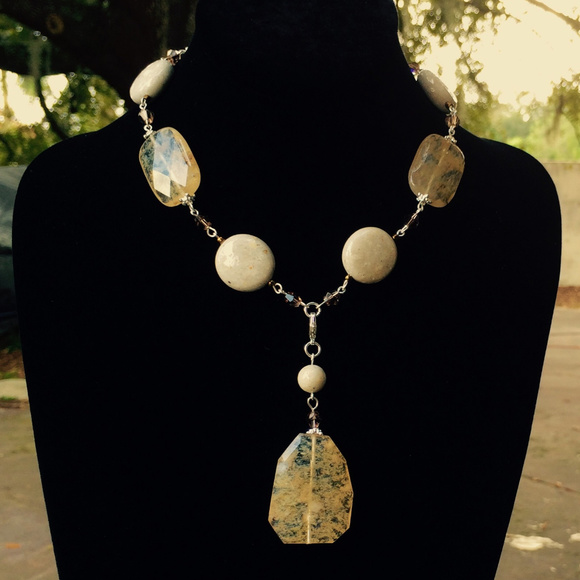 Premier Designs Jewelry - Quartz Necklace